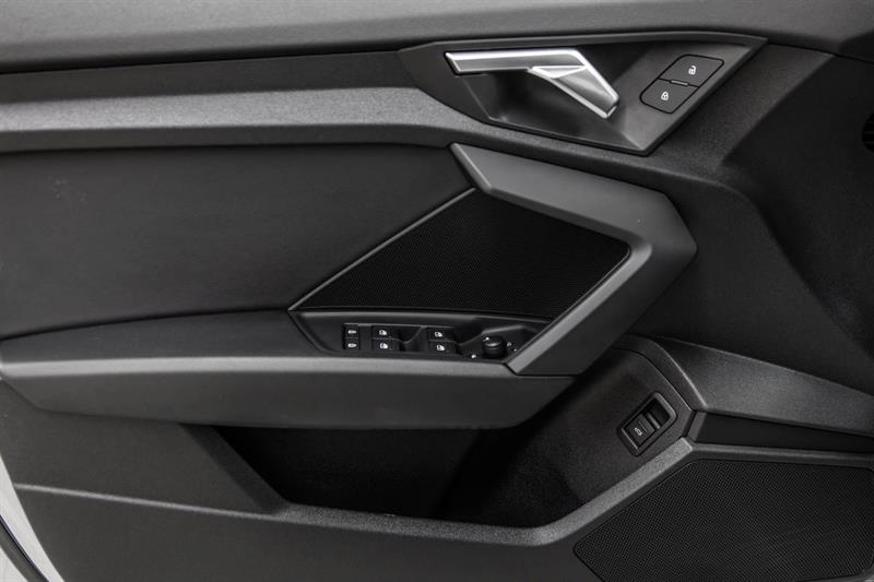 audi A3 Sedan 2022 - 12