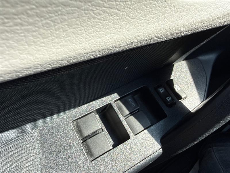 toyota Corolla 2015 - 22