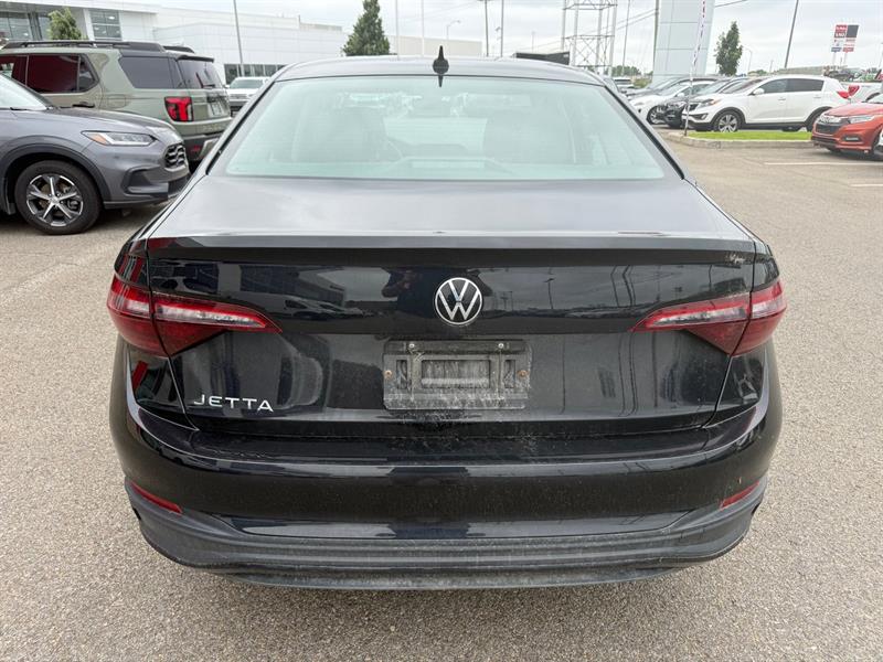 volkswagen Jetta 2022 - 4