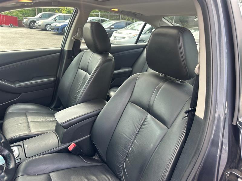nissan Altima 2011 - 12