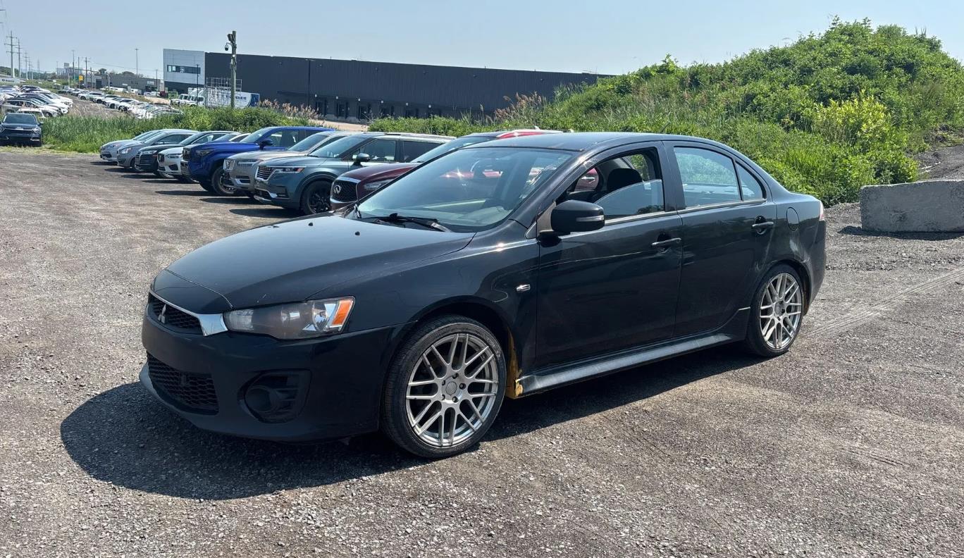 2016 Mitsubishi Lancer ES FWD