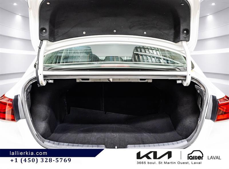 kia Forte 2021 - 14