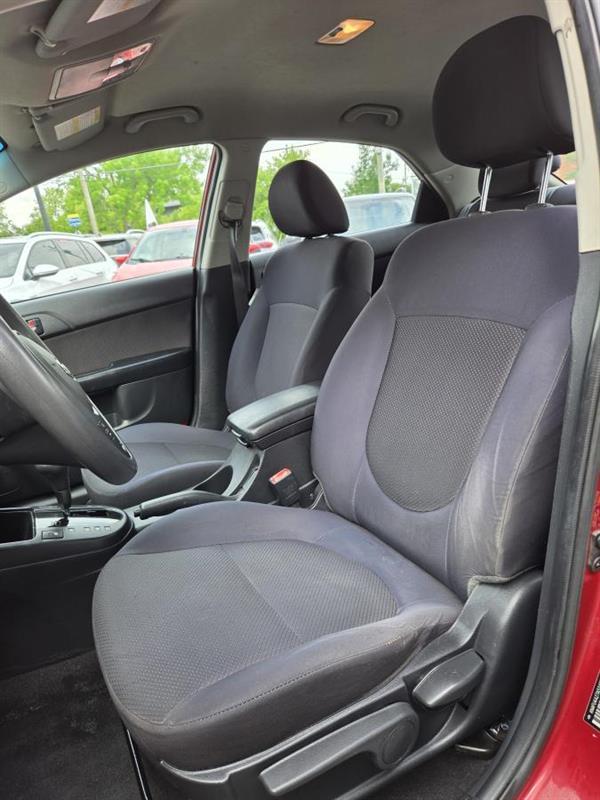 kia Forte 2010 - 16