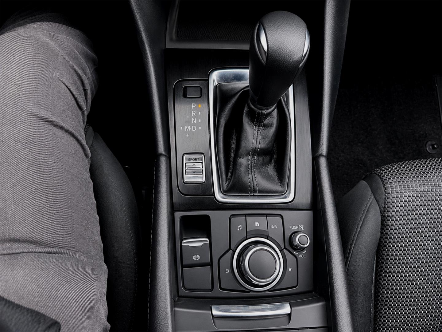 mazda Mazda3 Sport 2018 - 18