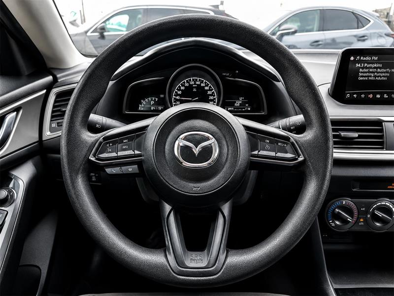 mazda Mazda3 Sport 2018 - 22