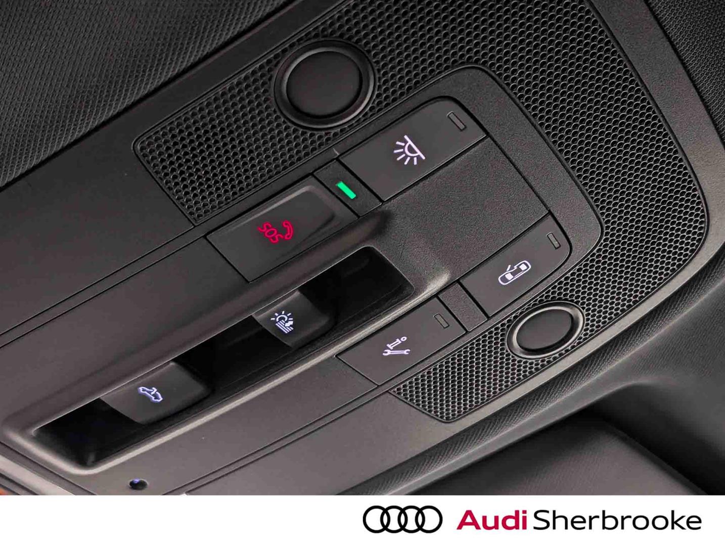 audi Q3 2023 - 24