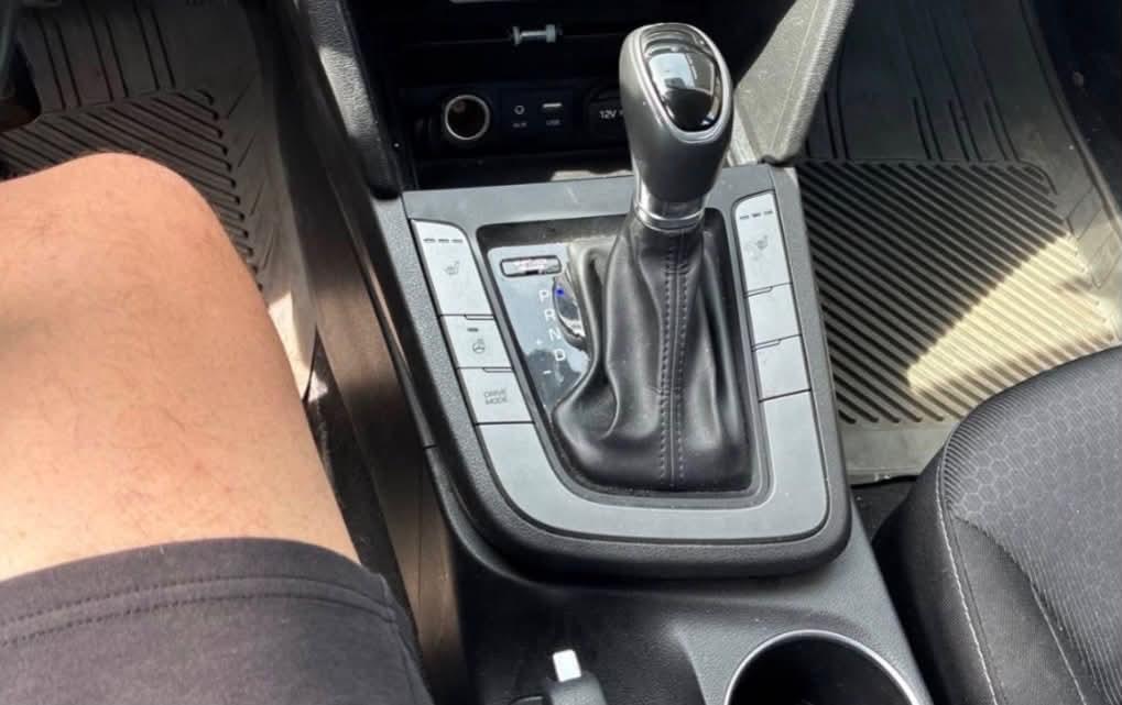hyundai Elantra 2017 - 2