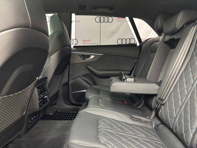 audi SQ8 2025 - 16