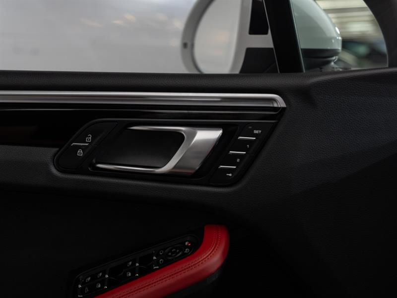 porsche Macan 2021 - 14