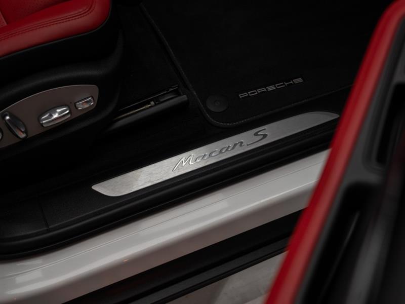 porsche Macan 2021 - 23