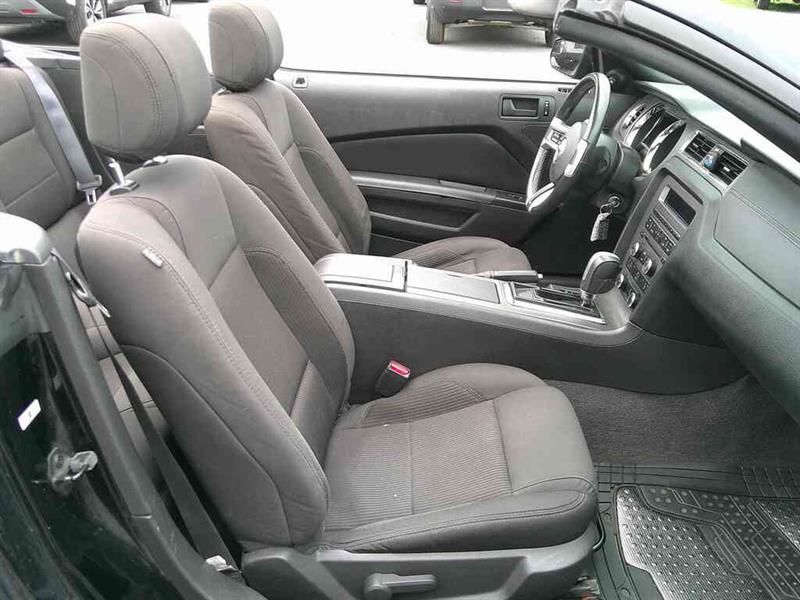 ford Mustang 2013 - 21