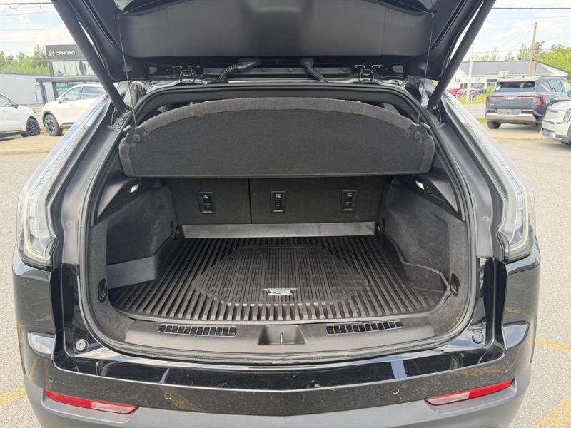 cadillac XT4 2019 - 16