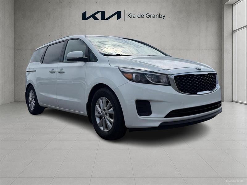 kia Sedona 2016