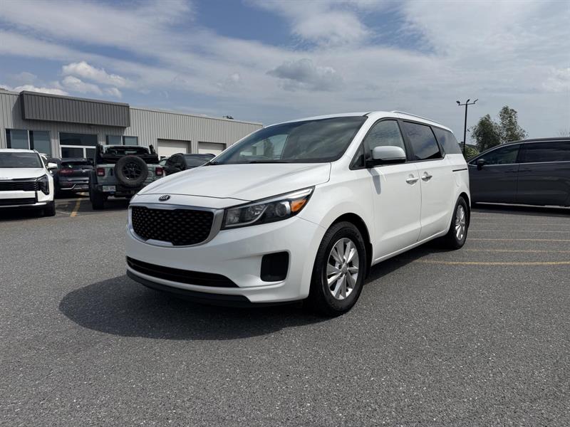 kia Sedona 2016 - 3