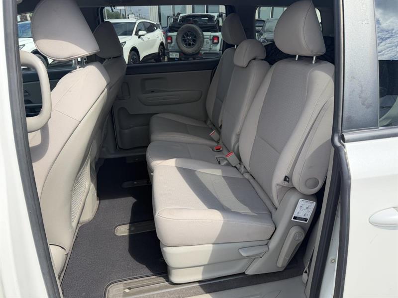 kia Sedona 2016 - 6