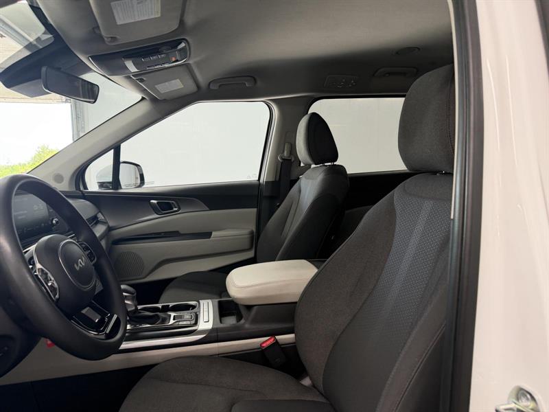 kia Carnival 2024 - 12