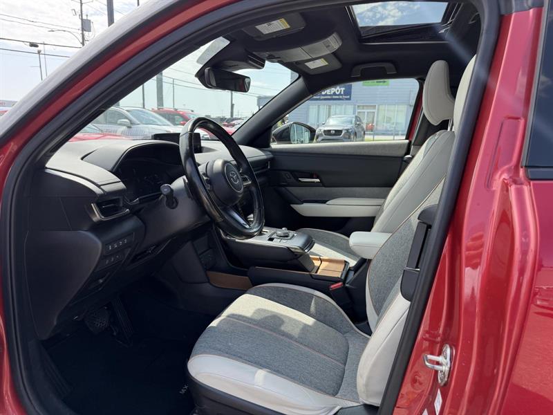 mazda MX-30 2022 - 12