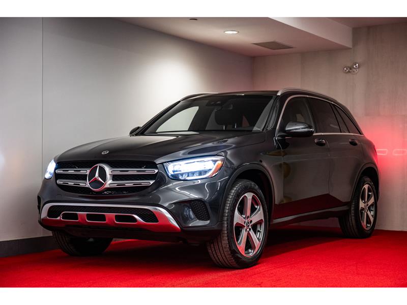 mercedes-benz GLC300 2022