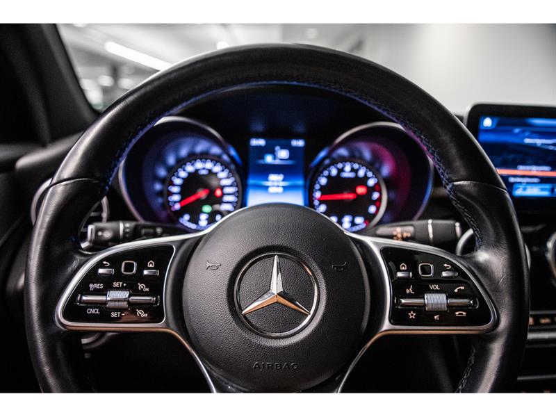 mercedes-benz GLC300 2022 - 14