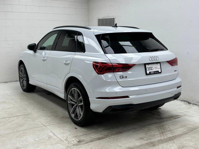 audi Q3 2021 - 3