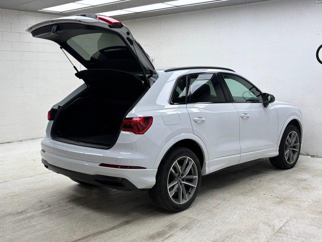 audi Q3 2021 - 8