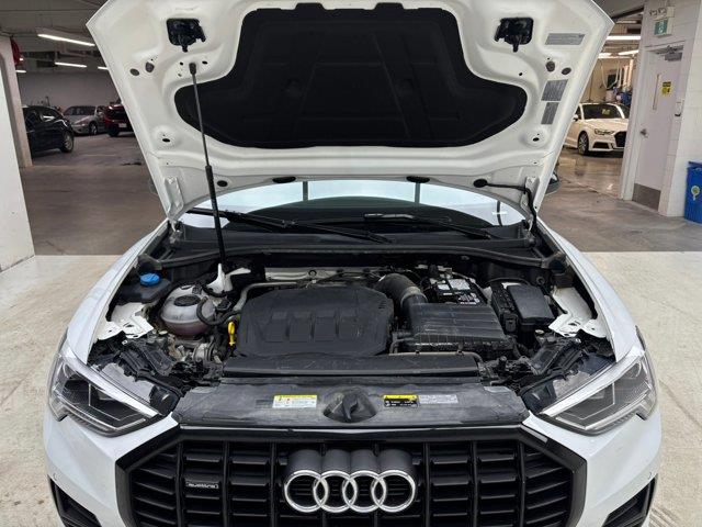audi Q3 2021 - 9