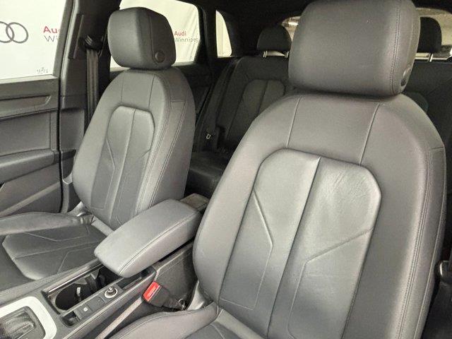audi Q3 2021 - 13