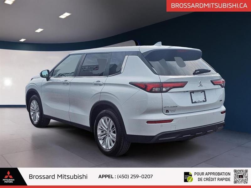 mitsubishi Outlander 2022 - 6
