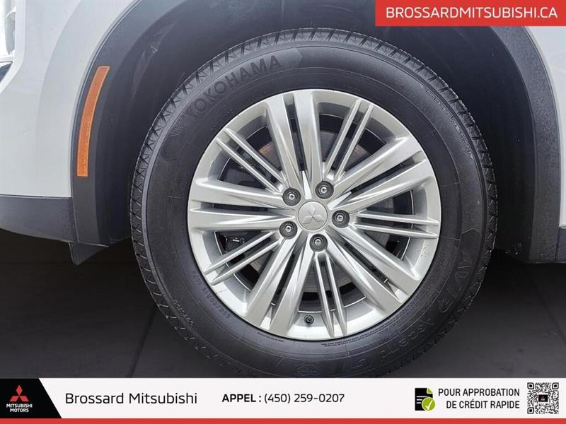 mitsubishi Outlander 2022 - 8