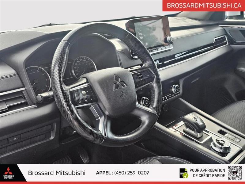 mitsubishi Outlander 2022 - 11