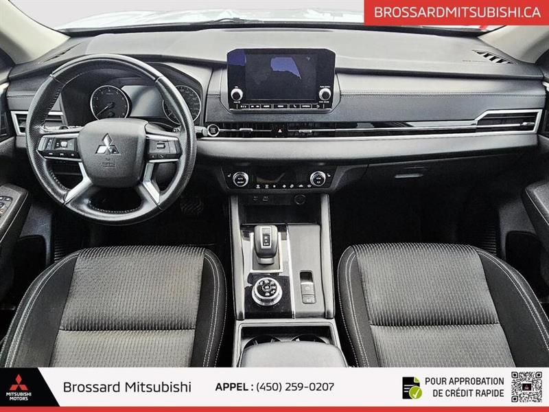 mitsubishi Outlander 2022 - 20