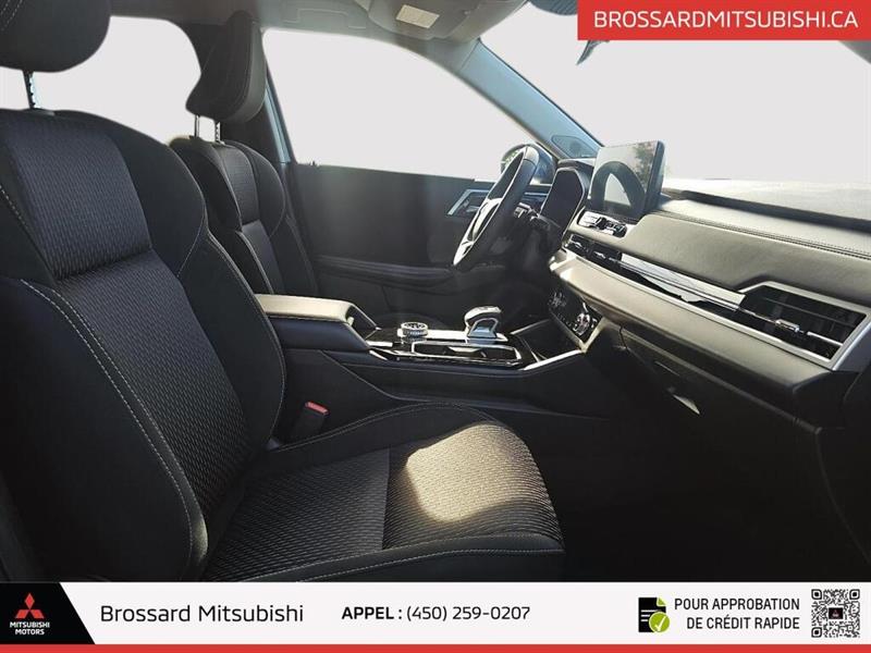 mitsubishi Outlander 2025 - 13