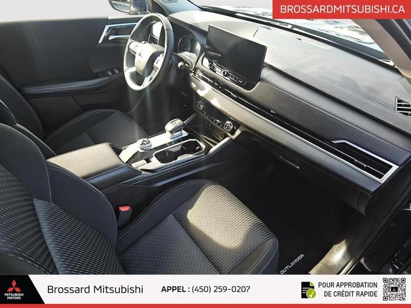 mitsubishi Outlander 2025 - 14