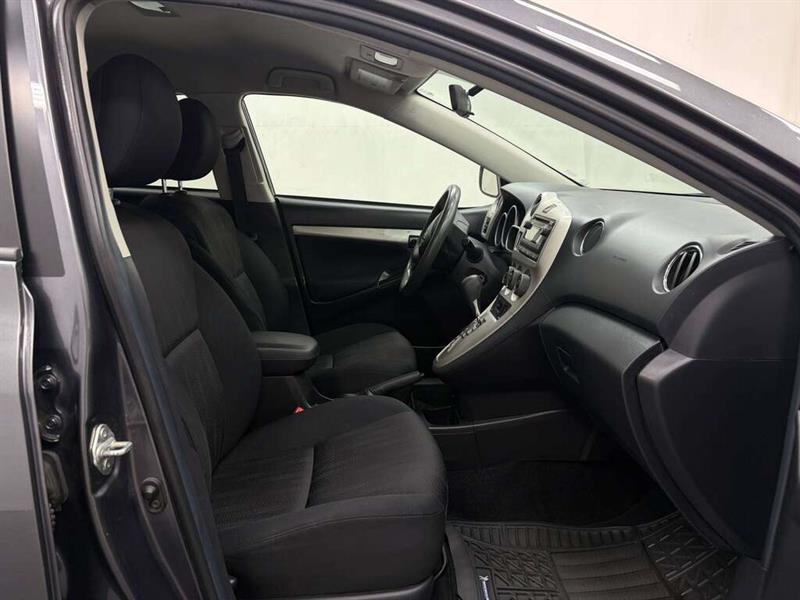 toyota Matrix 2014 - 23
