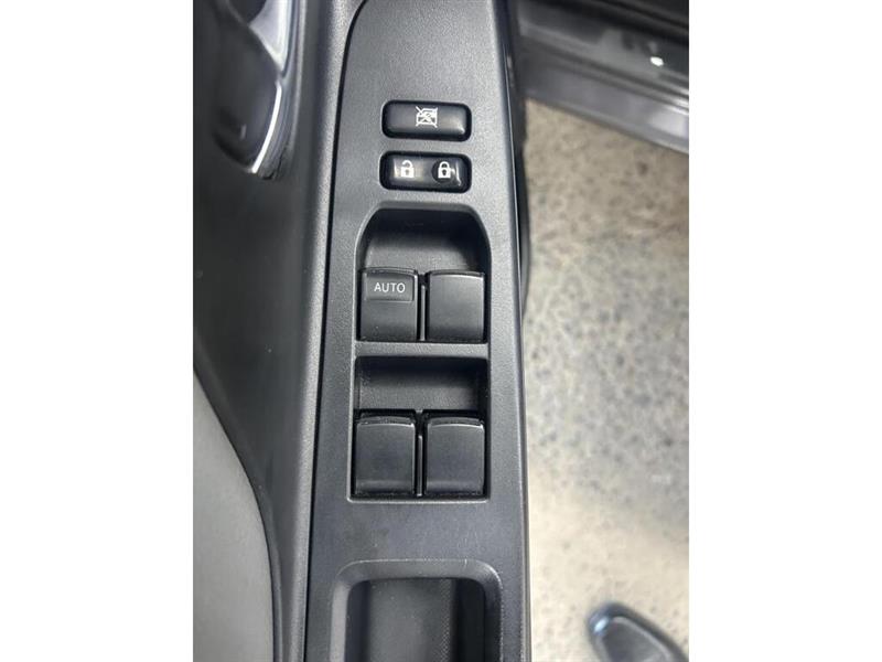 toyota Yaris 2018 - 11
