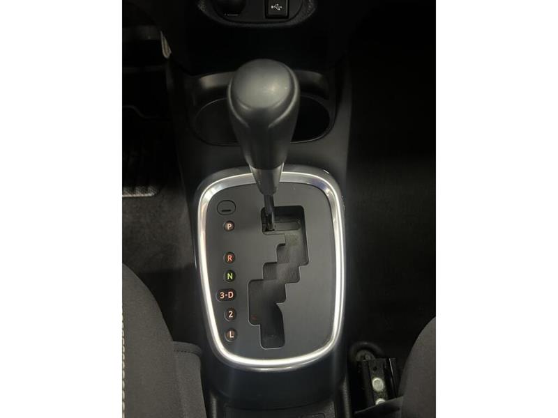 toyota Yaris 2018 - 15
