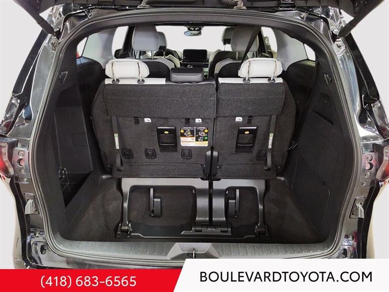 toyota Sienna 2025 - 24