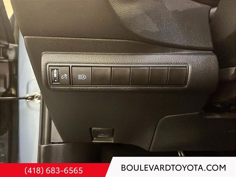 toyota Corolla 2023 - 11