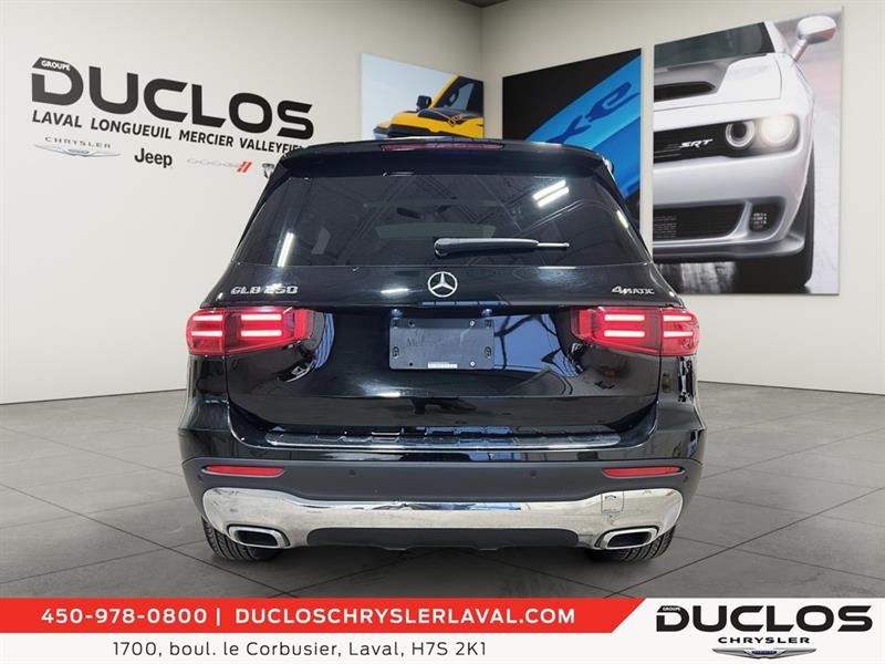 mercedes-benz GLB250 2024 - 7