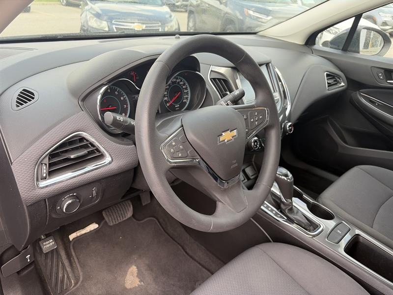 chevrolet Cruze 2018 - 11
