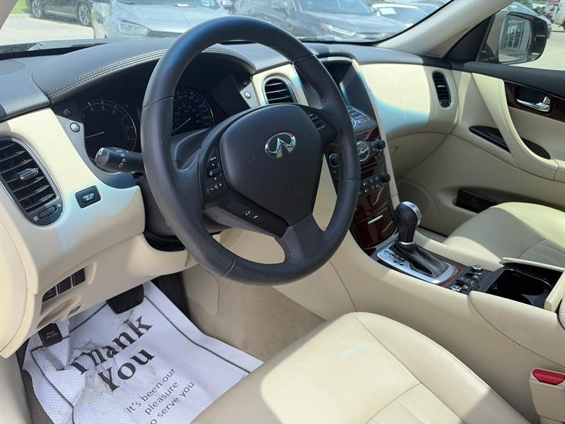 infiniti QX50 2016 - 11
