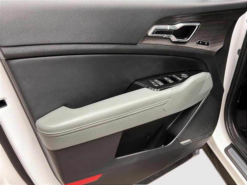 kia Sportage 2023 - 25
