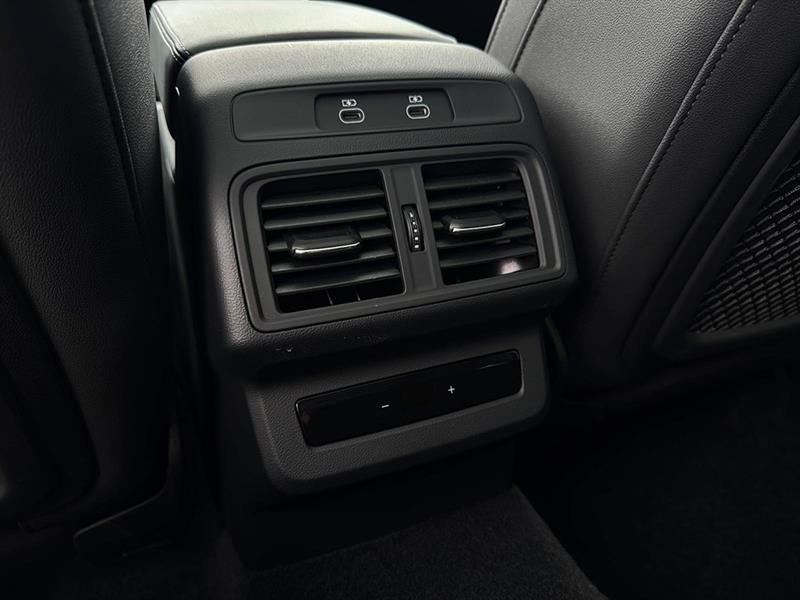 audi Q5 2025 - 16