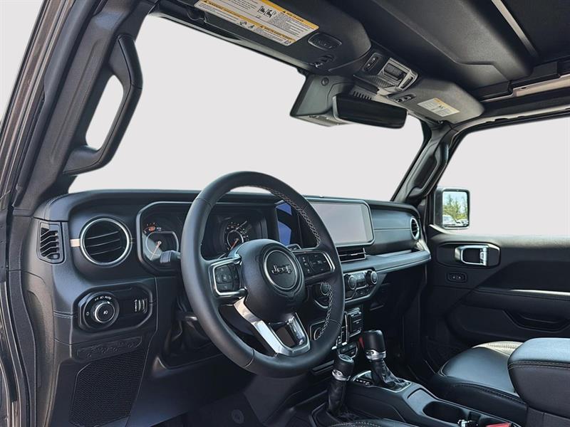 jeep Wrangler 2025 - 12