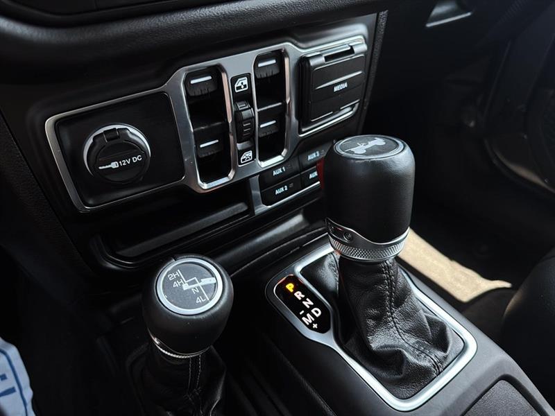 jeep Wrangler 2025 - 38