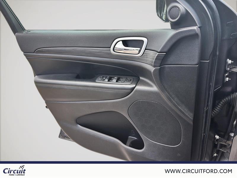 jeep Grand Cherokee 2021 - 12