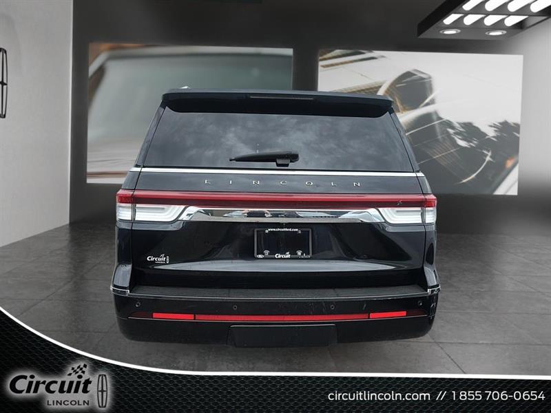 lincoln Navigator 2022 - 4
