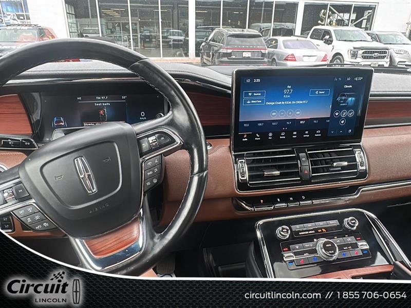 lincoln Navigator 2022 - 9
