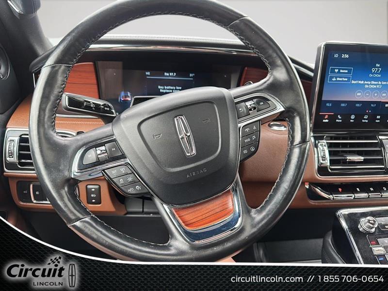 lincoln Navigator 2022 - 12