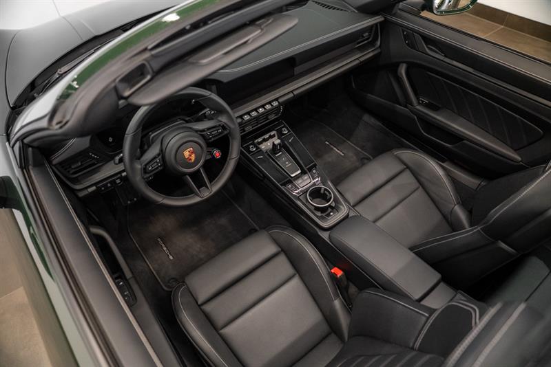 porsche 911 2026 - 18